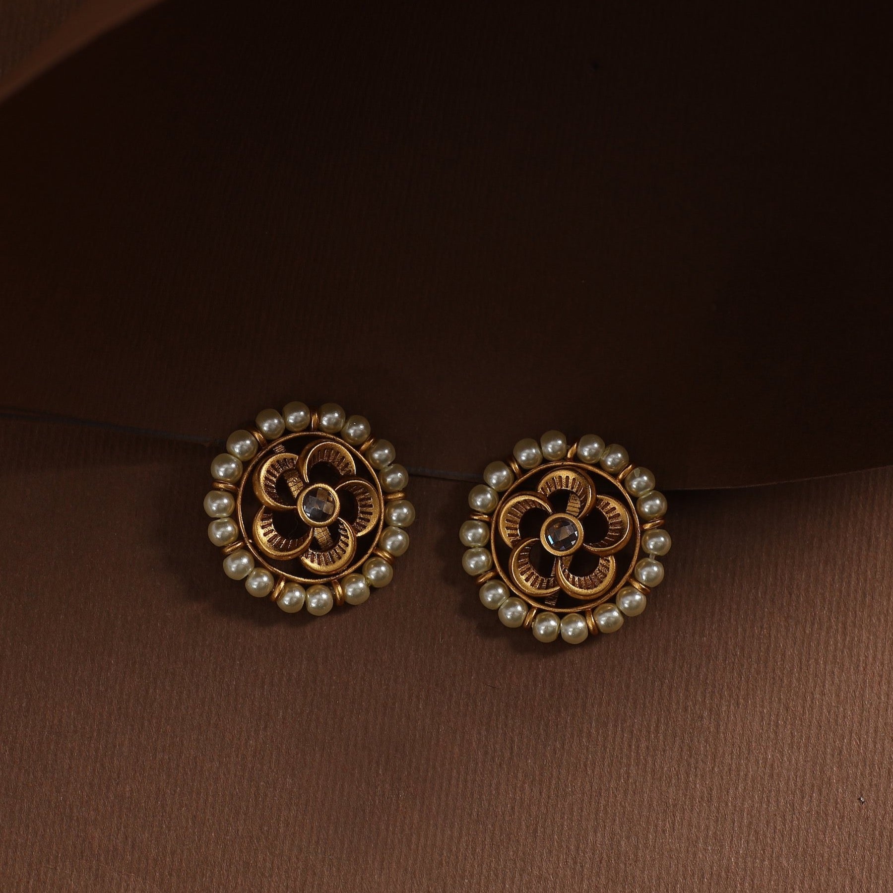 Goddess Lakshmi Jhumka Earrings: Antique Gold Exclusive Jewelry Designs -  Real Image Collection J26341